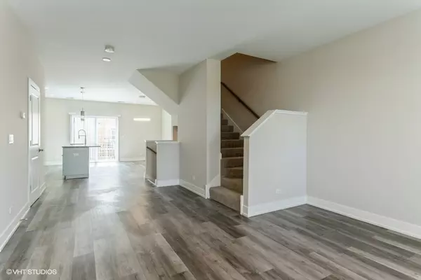 Orland Park, IL 60462,10610 Alice Mae CT