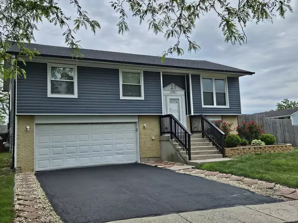 Hazel Crest, IL 60429,17921 Normandy LN