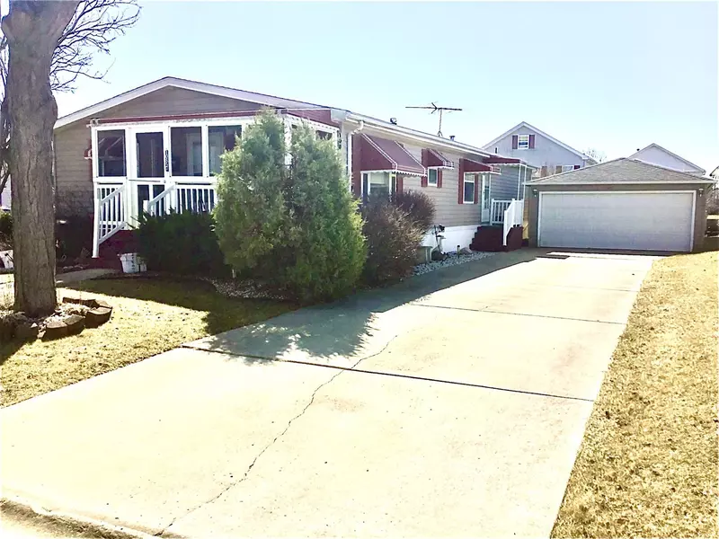 10857 W gateway DR, Frankfort, IL 60423