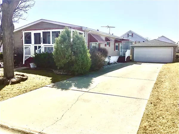 10857 W gateway DR, Frankfort, IL 60423