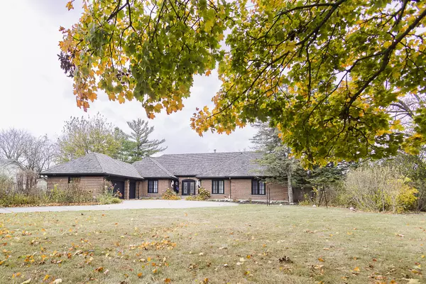 1620 Devonshire LN,  Lake Forest,  IL 60045