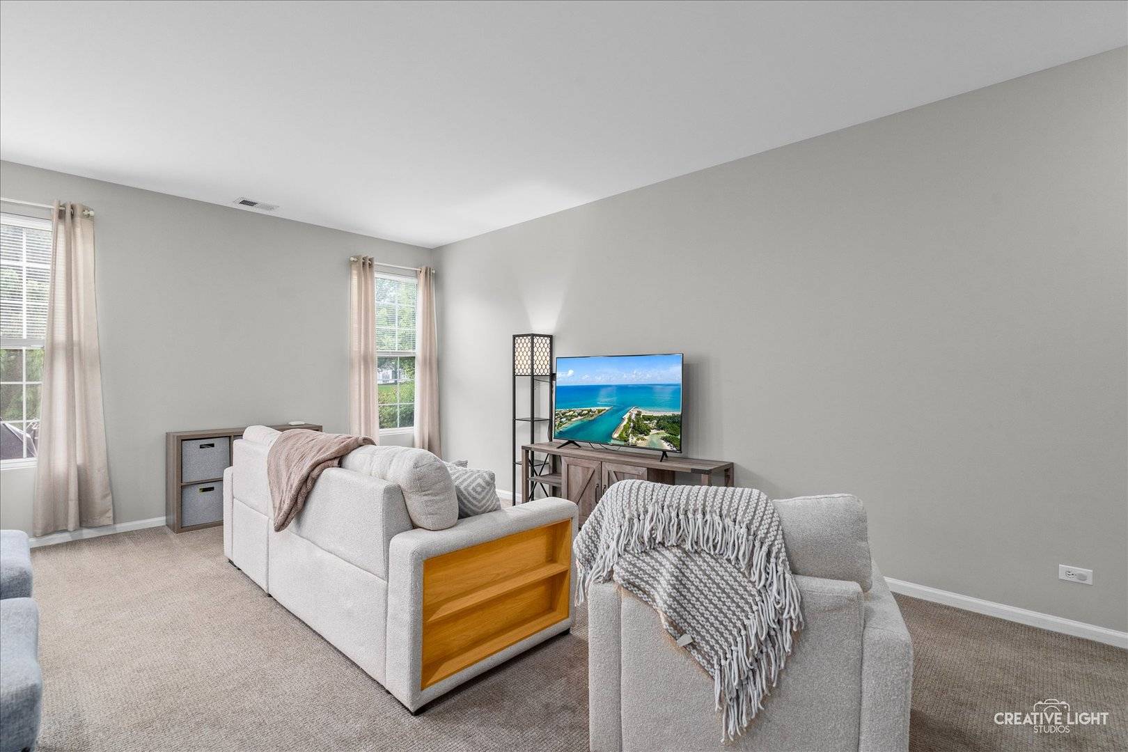 Oswego, IL 60543,616 Springbrook TRL N