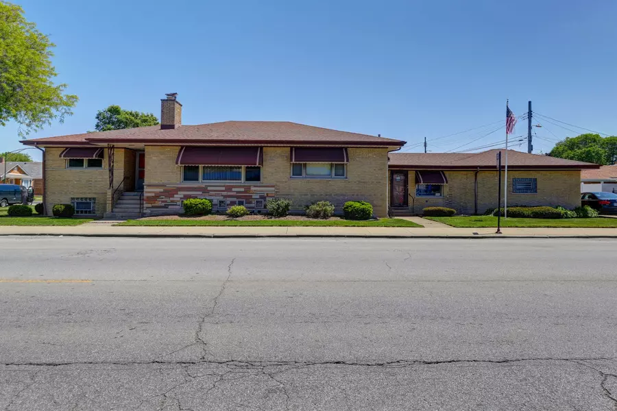 3171 W 83rd PL, Chicago, IL 60652