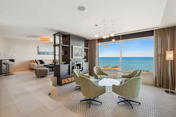 Chicago, IL 60657,3200 N Lake Shore DR #2905
