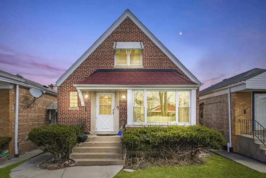 7925 S Francisco AVE, Chicago, IL 60652