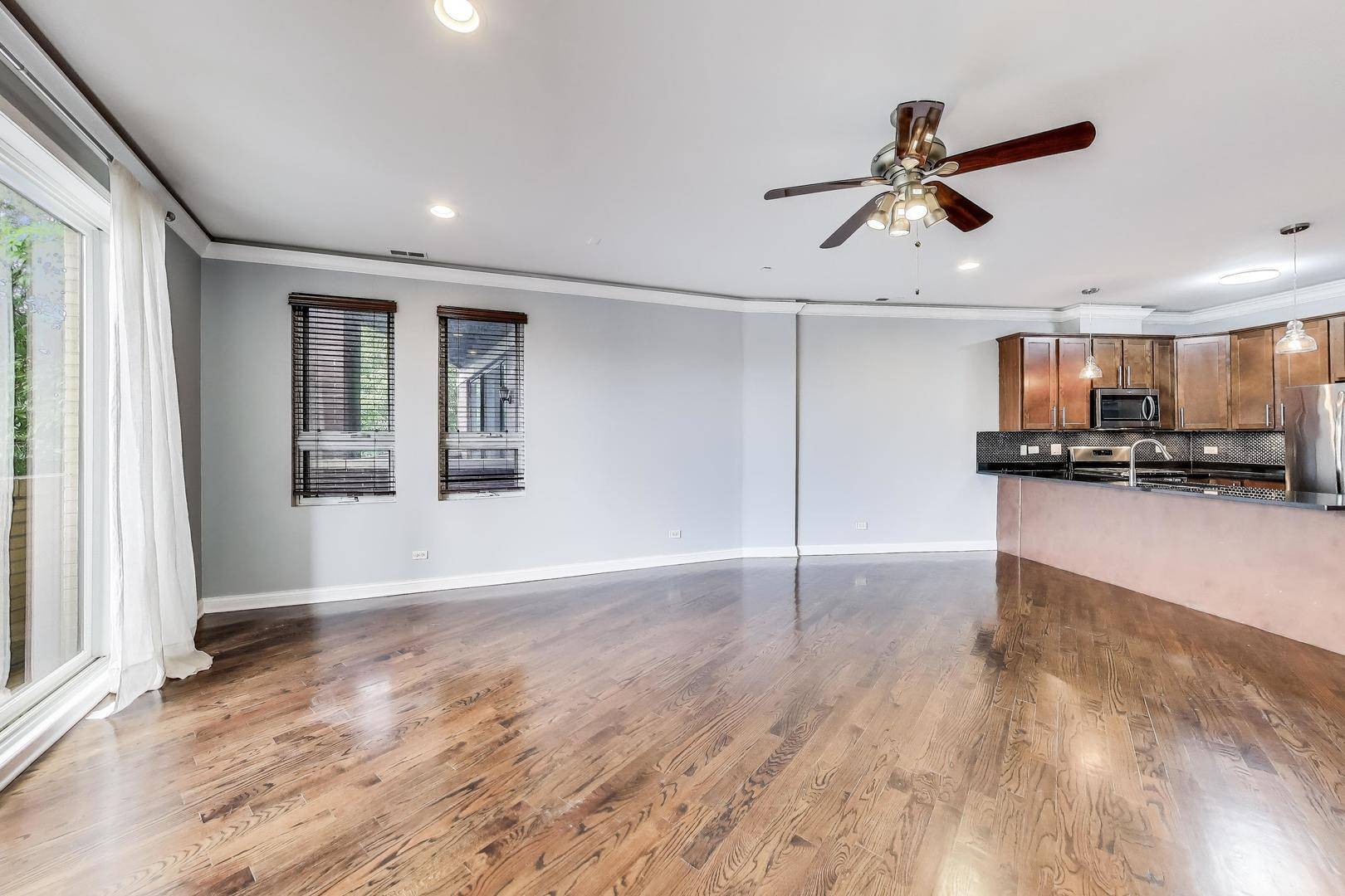 Chicago, IL 60622,2812 W CHICAGO AVE #2
