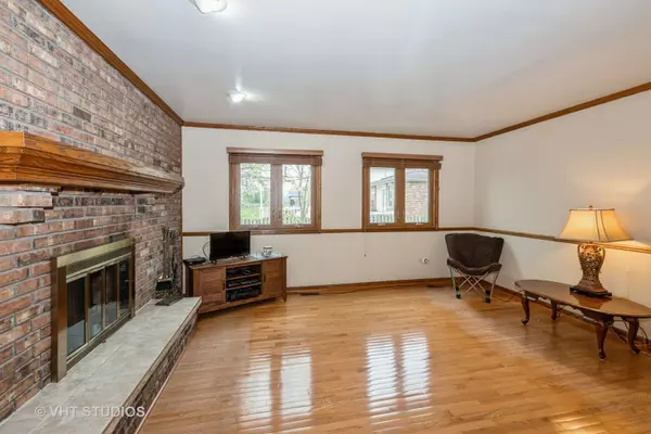 Frankfort, IL 60423,735 Vermont RD