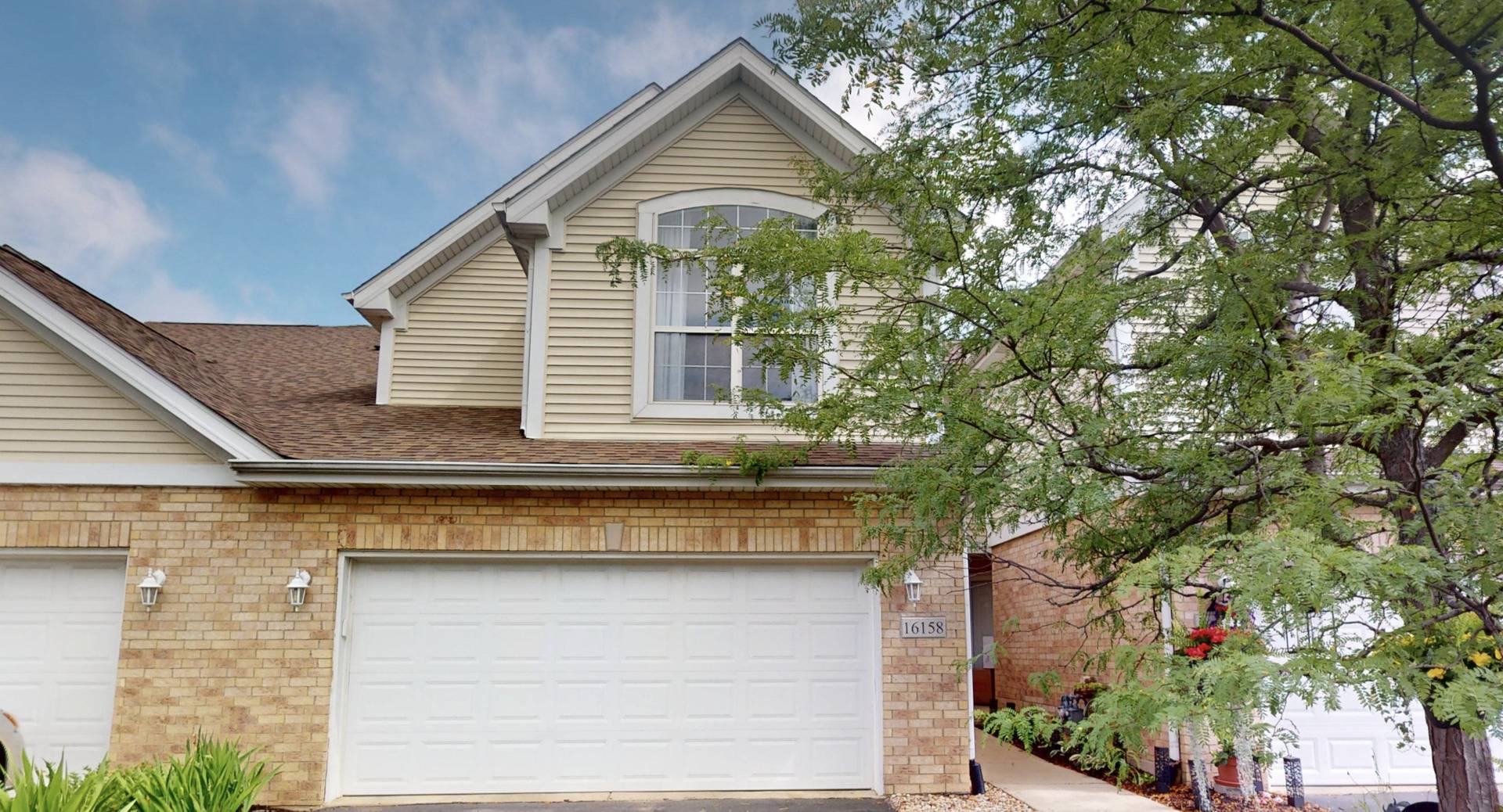 16158 Hillcrest CIR, Orland Park, IL 60467