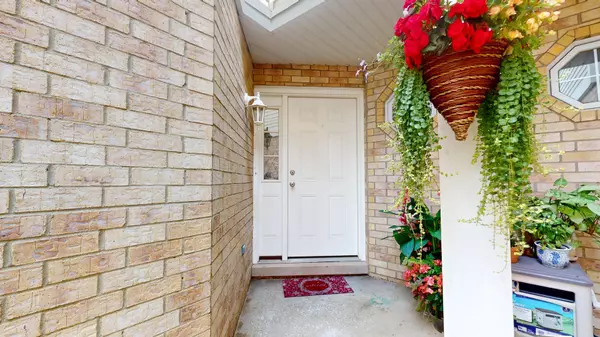 Orland Park, IL 60467,16158 Hillcrest CIR