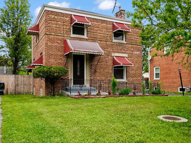 2640 Westbrook DR, Franklin Park, IL 60131