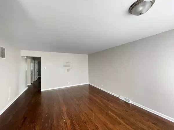 Midlothian, IL 60445,3914 153rd ST