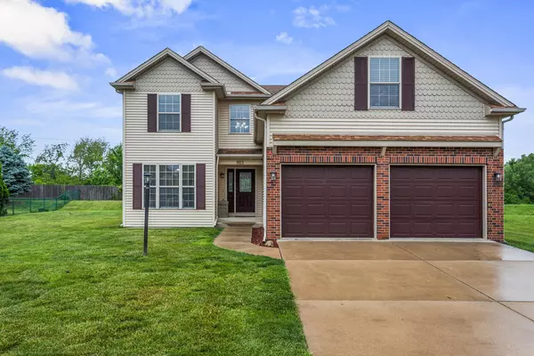 903 Bergamot ST, Savoy, IL 61874