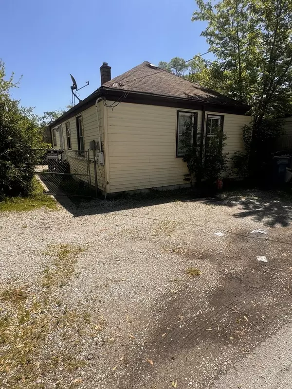 Harvey, IL 60426,14508 Des Plaines ST