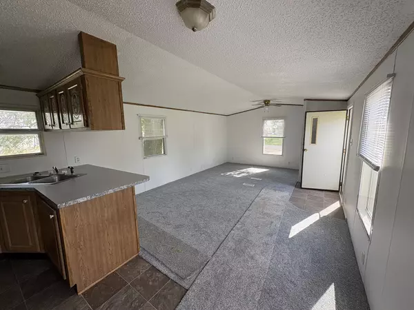Princeton, IL 61356,2003 Maple Acres DR