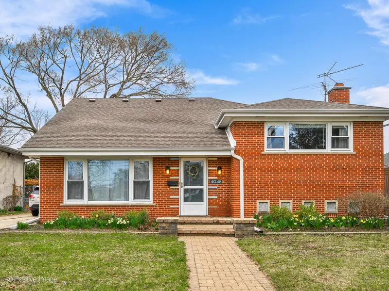 4048 W 105th ST, Oak Lawn, IL 60453