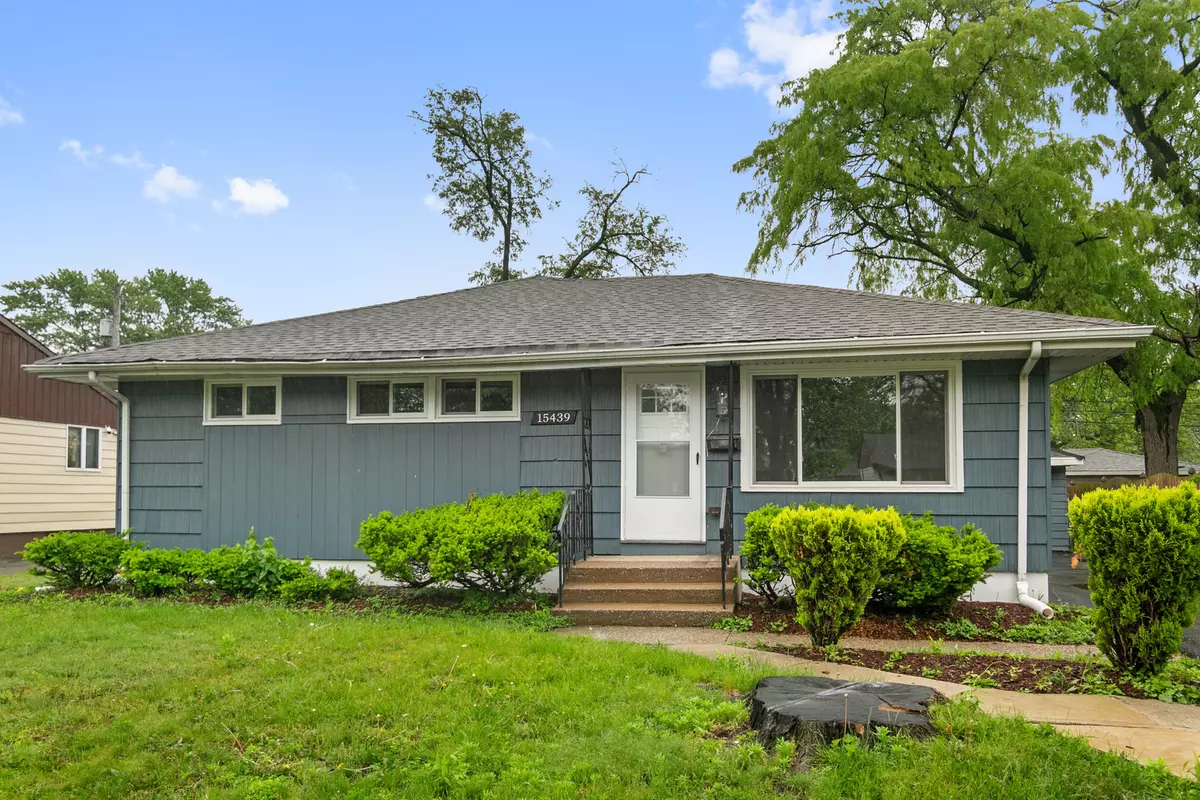 South Holland, IL 60473,15439 Cherry ST