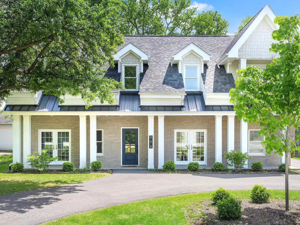 Hinsdale, IL 60521,608 W 55th ST