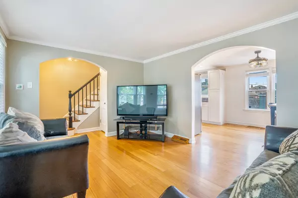 Cicero, IL 60804,3829 S Austin BLVD