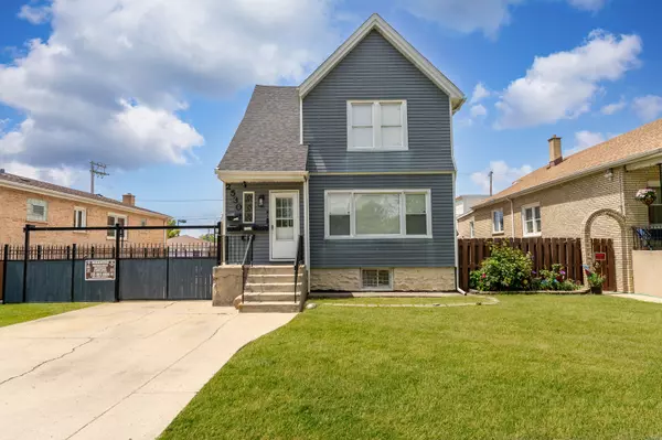 Chicago, IL 60707,2530 N Neva AVE