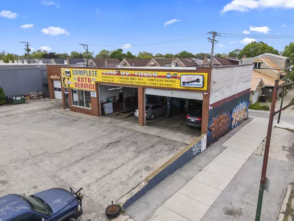 Chicago, IL 60632,5351 S Pulaski RD