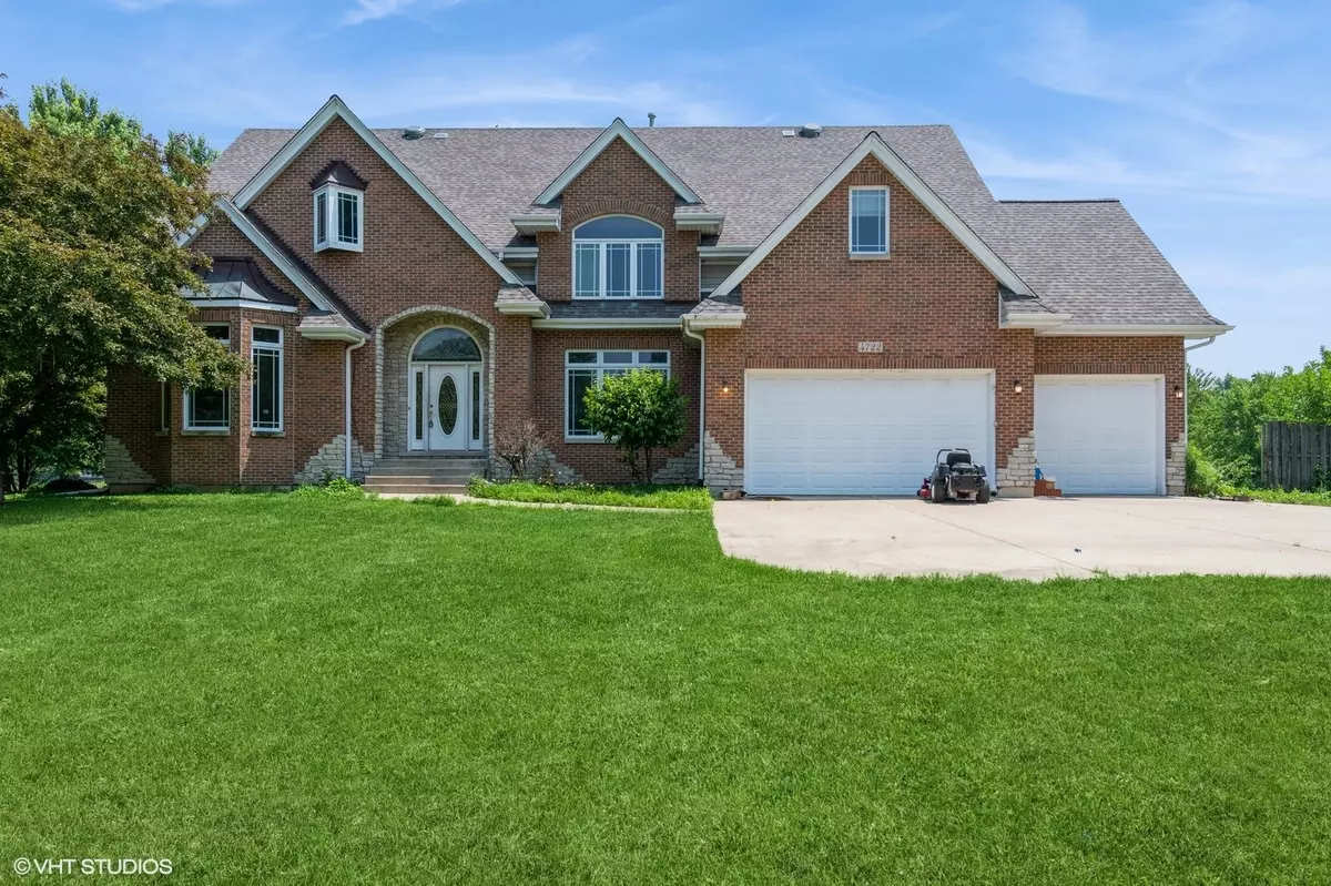 Oswego, IL 60543,4722 Douglas RD