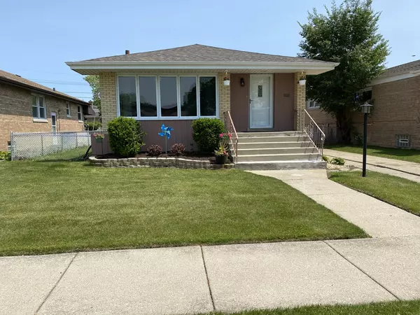 Oak Lawn, IL 60453,4862 Wick DR
