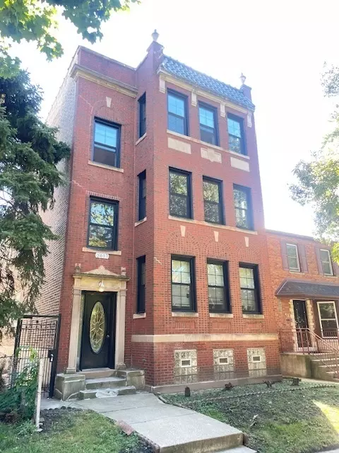 2617 W Rascher AVE #G, Chicago, IL 60625