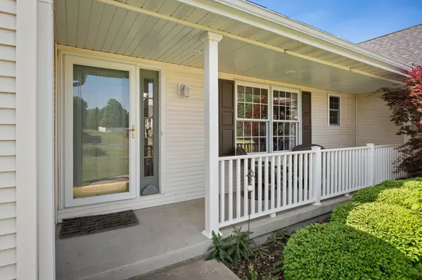 Rochelle, IL 61068,9575 E Marquand DR
