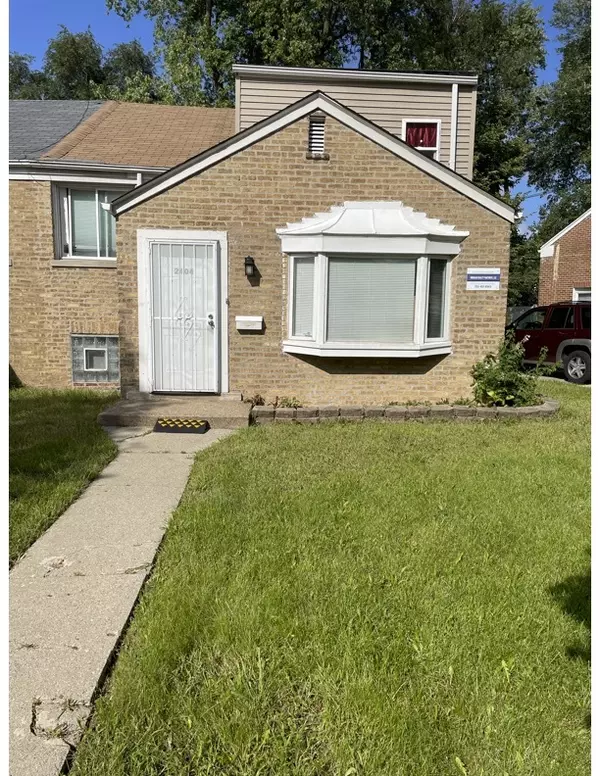 2404 E 97th ST, Chicago, IL 60617
