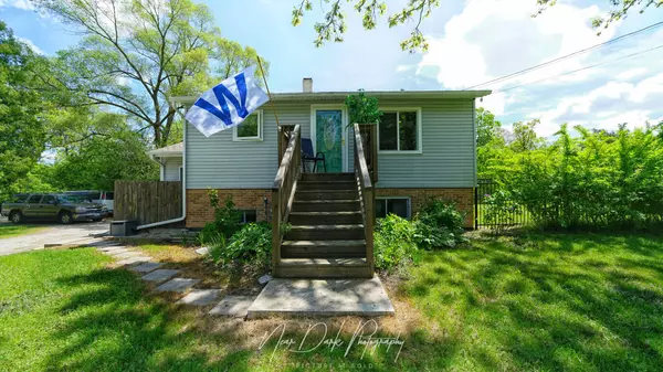 37167 N Frolic AVE, Beach Park, IL 60087