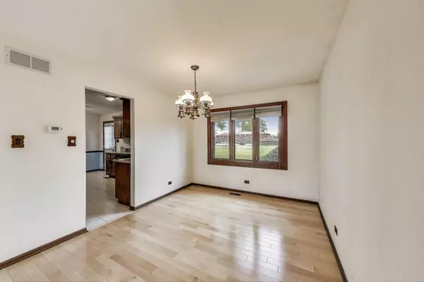 Orland Park, IL 60462,8923 Pebble Beach LN