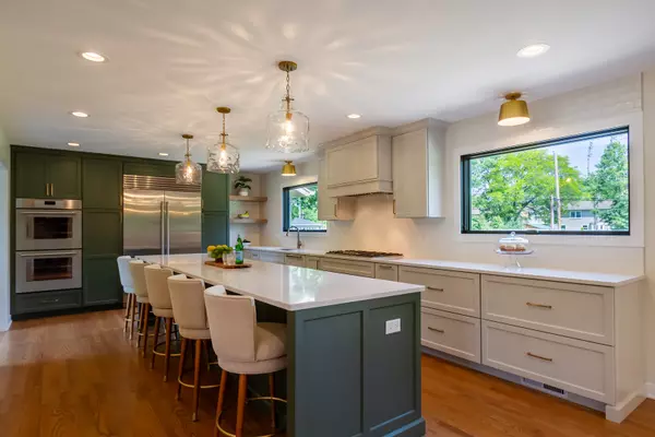 Glen Ellyn, IL 60137,22W364 Glen Park RD