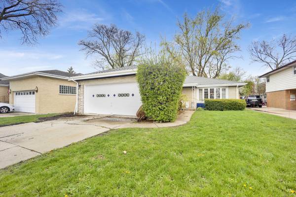 1006 Devon AVE, Park Ridge, IL 60068
