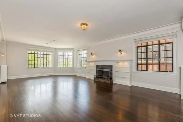 Evanston, IL 60201,1426 CHICAGO AVE #1S