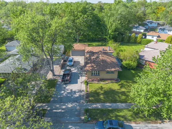 South Holland, IL 60473,34 E 159th ST
