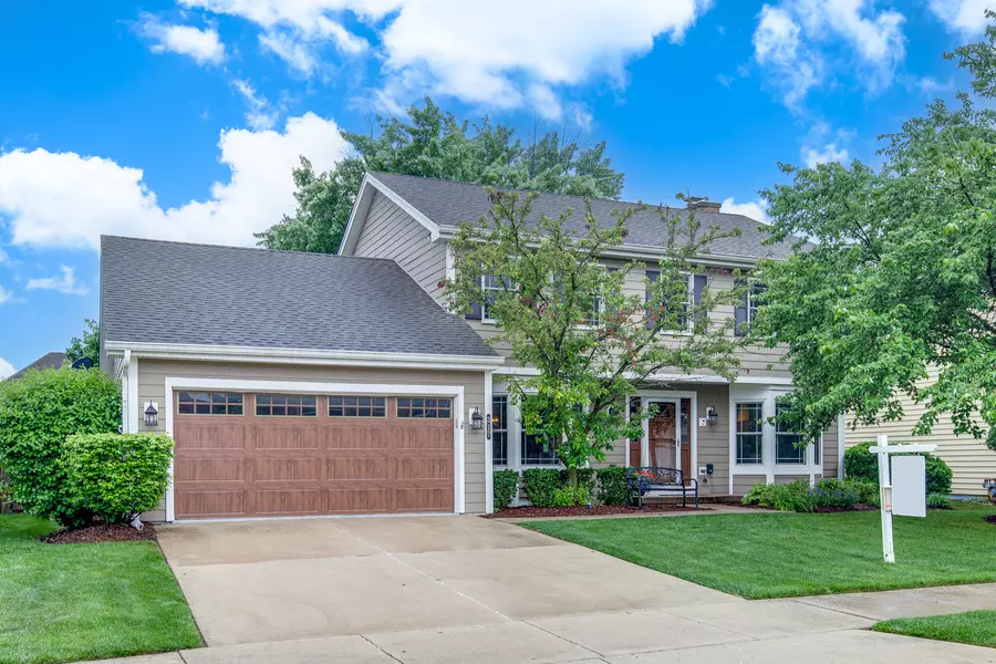 27W317 Victoria LN, Winfield, IL 60190