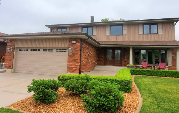 6421 157th ST W, Oak Forest, IL 60452