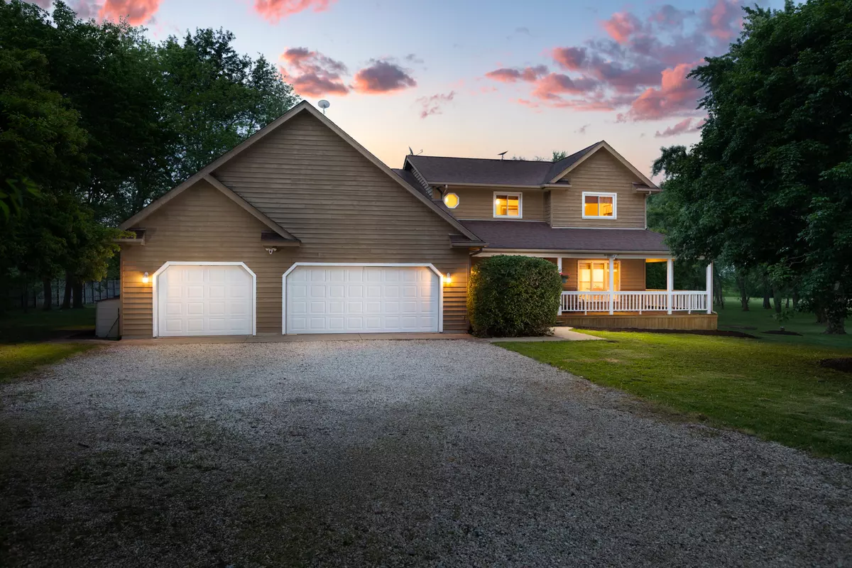 Oswego, IL 60543,12 Pioneer CT