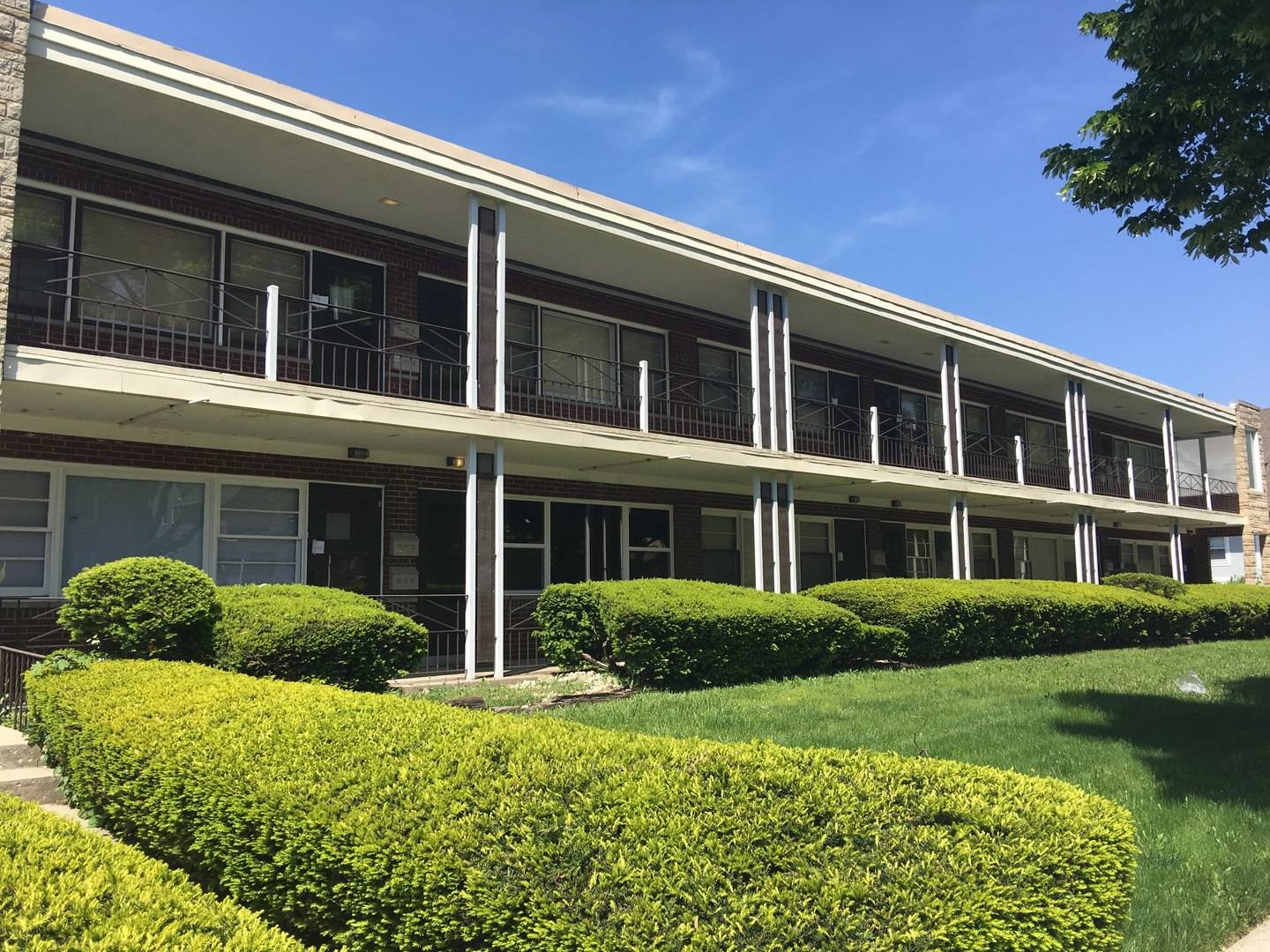 1001 N Harlem AVE #B, Oak Park, IL 60302