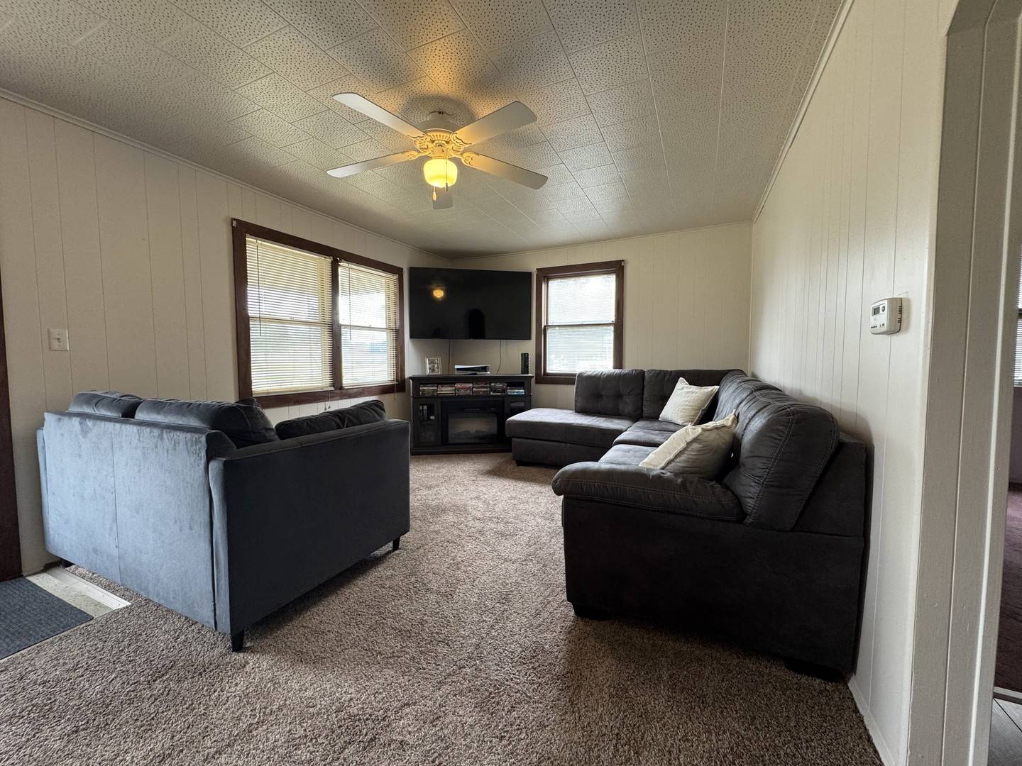Tilton, IL 61833,405 Atwood ST