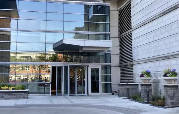 1515 S Prairie AVE #1016, Chicago, IL 60605