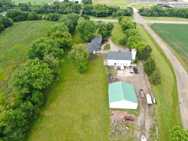 8118 Il Route 31 HWY, Richmond, IL 60071