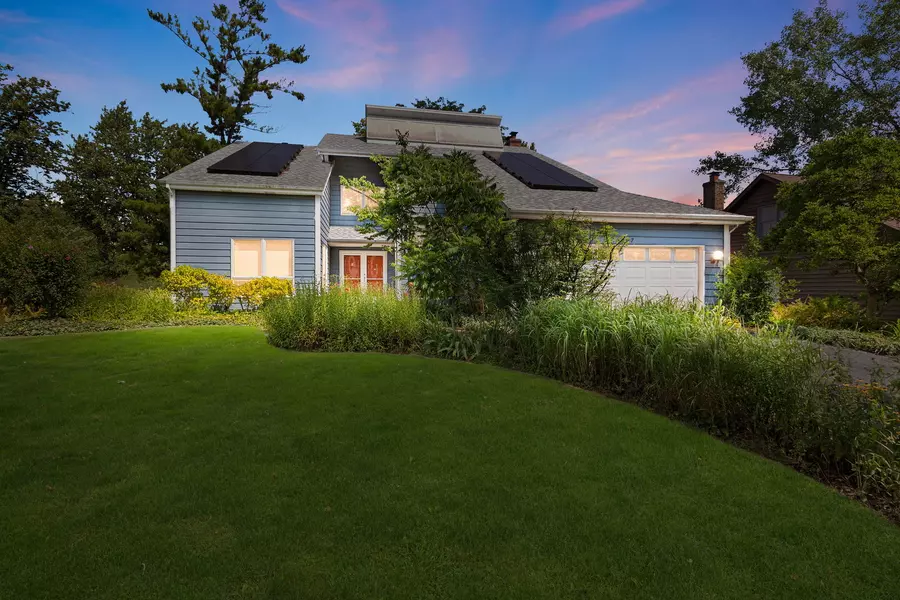3007 Monterey DR, Flossmoor, IL 60422