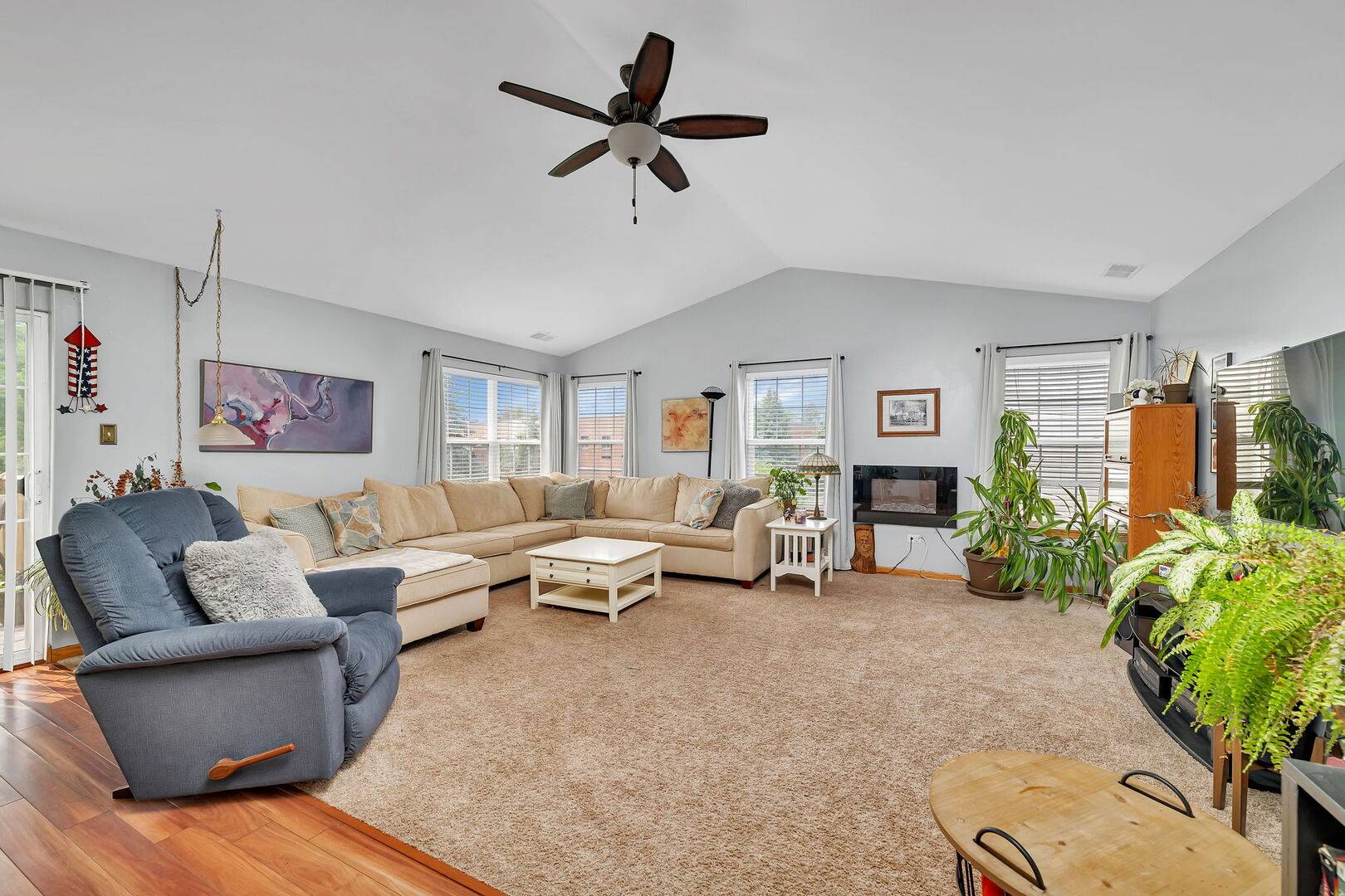 Joliet, IL 60435,117 Andrew Taras CT #B1