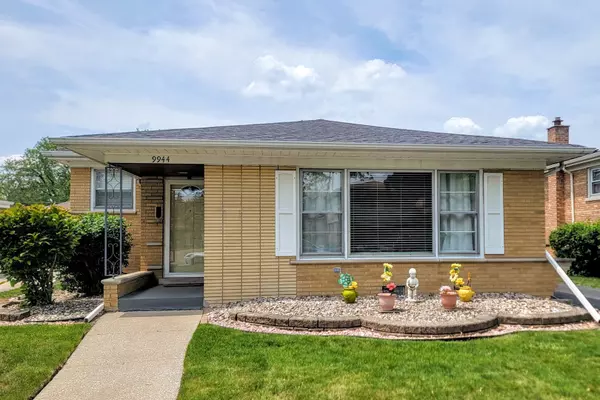 9944 Maple AVE,  Oak Lawn,  IL 60453