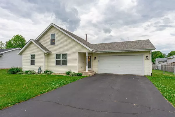 5724 PIERCE LN, South Beloit, IL 61080