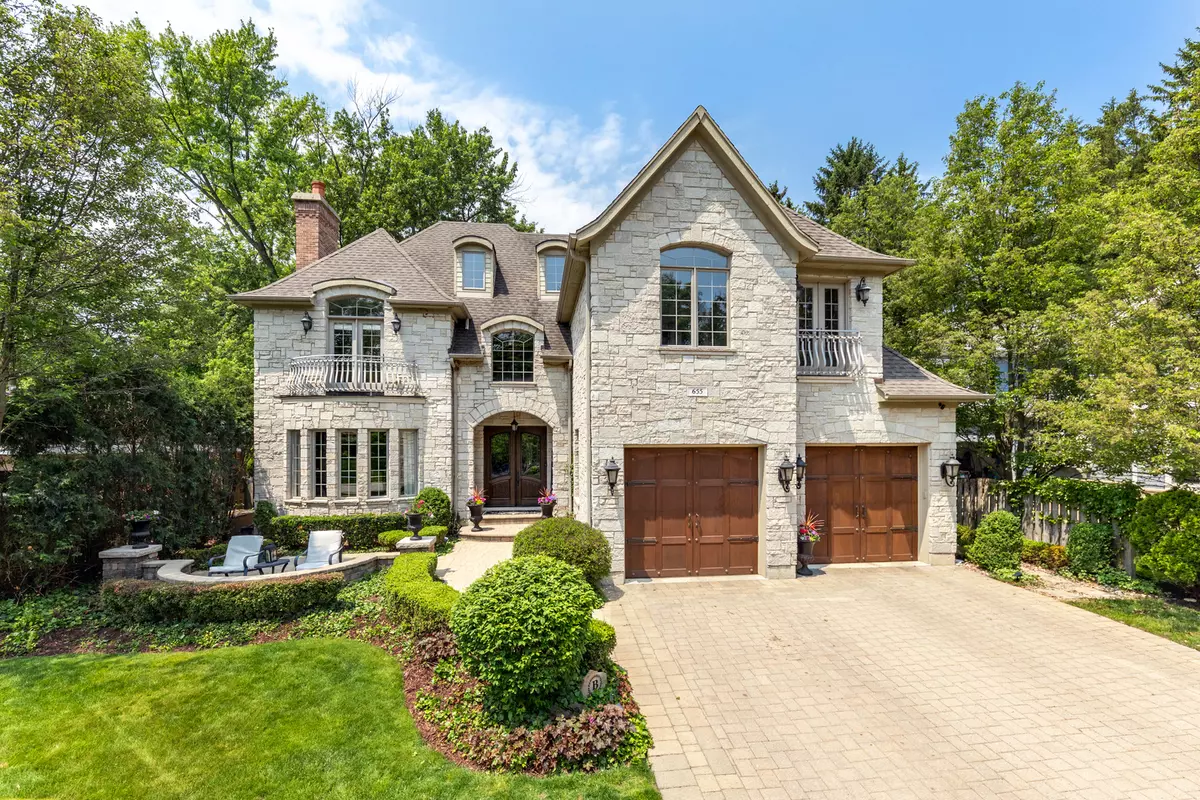 Naperville, IL 60540,655 Thornwood DR