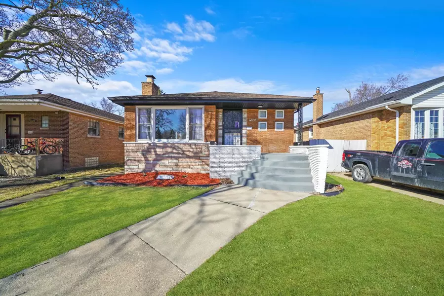 13620 S Atlantic AVE, Riverdale, IL 60827