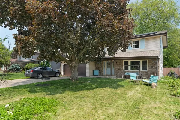 Lindenhurst, IL 60046,391 Northgate RD