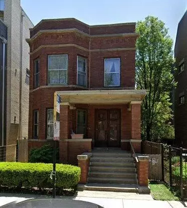 Chicago, IL 60614,1441 W Diversey Pkwy